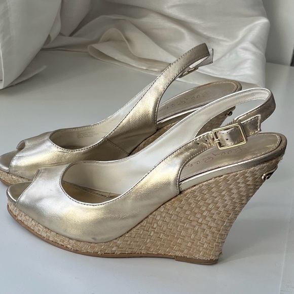 A Lilly Pulitzer sandals in size 8,5 - Picture 2 of 4